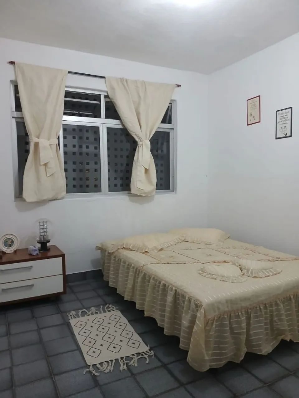 Aptos mobiliados na quadra da UPE  - Foto 4