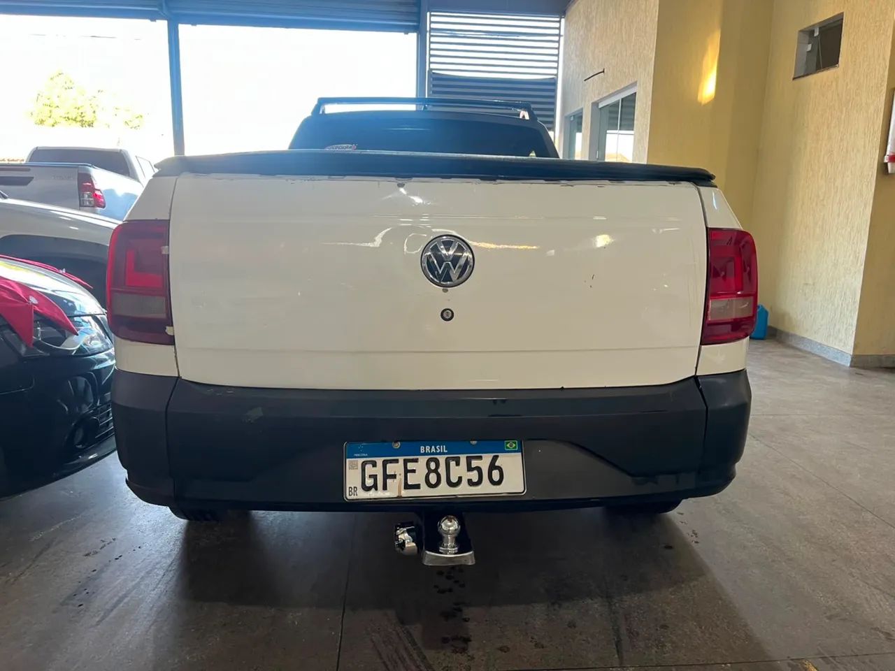 Volkswagen Saveiro Robust 1.6 Total Flex 8V 2017 - Foto 2