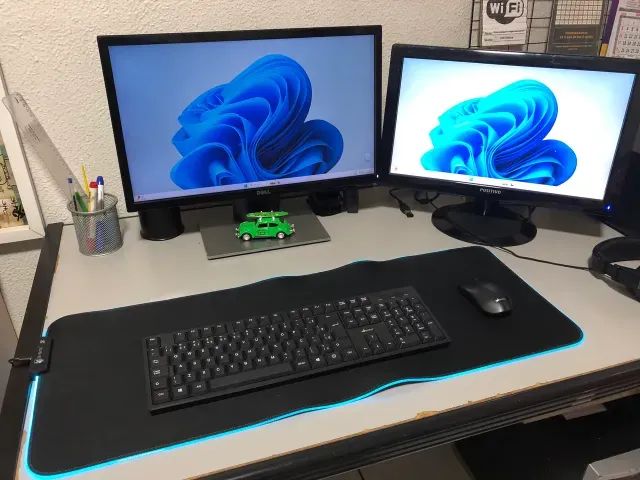 Monitor Dell 22 Polegadas e Positivo 18