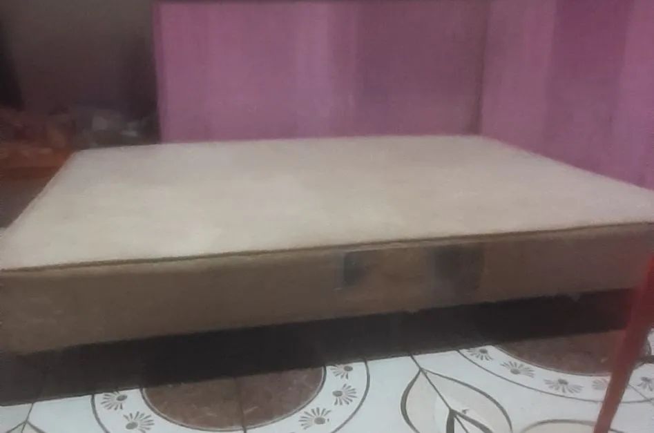 Vendo Cama Box Casal Bem Conservada - Foto 2