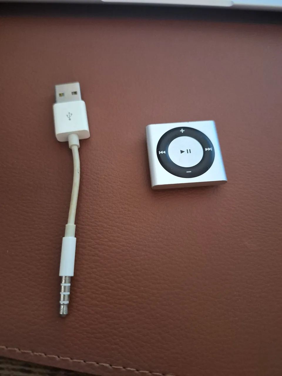 Ipod Shuffle 2GB