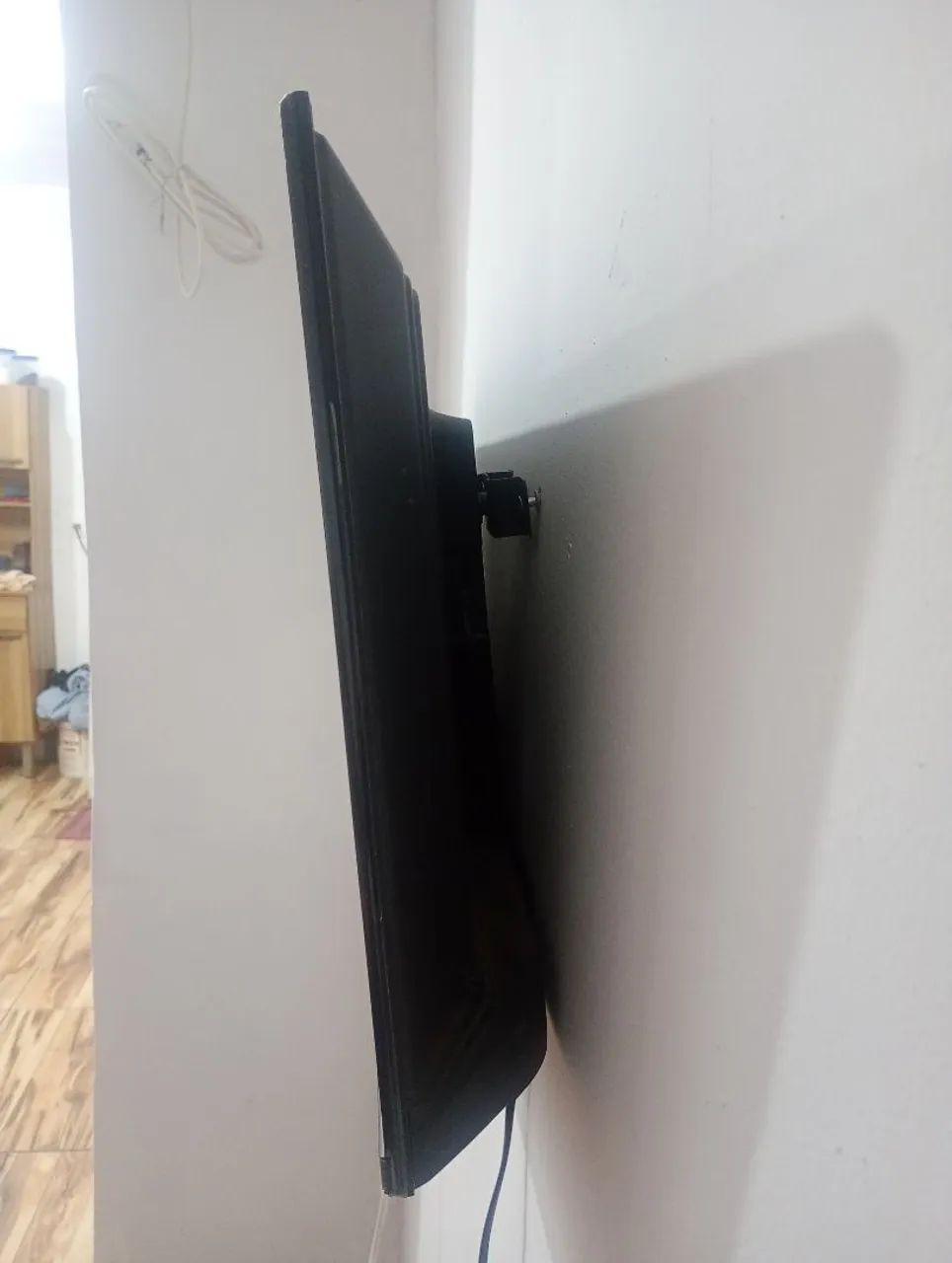 Vendo televisão 32 polegadas smart pouco tempo de uso  - Foto 4