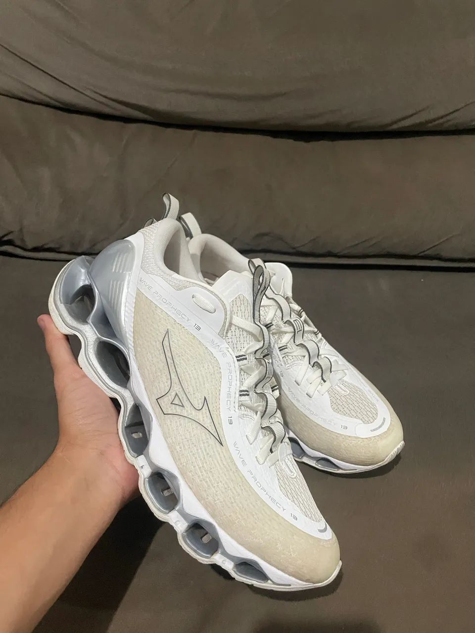 Mizuno 13