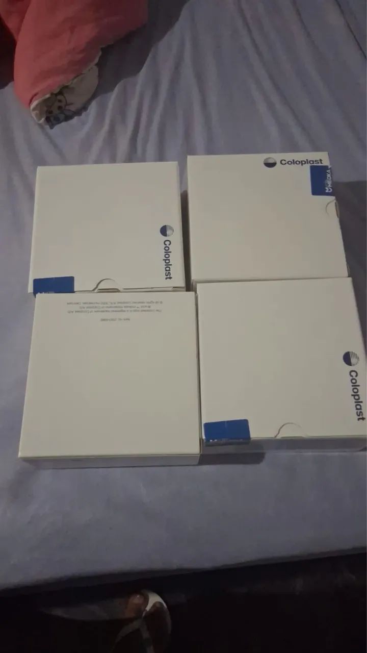PRODUTOS PARA CUIDADOS COM COLOSTOMIA E ESTOMIA 