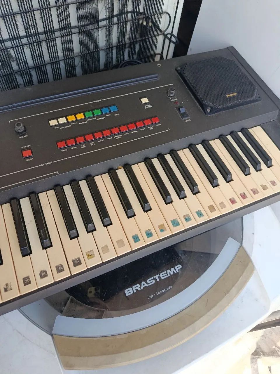 Teclado mp-200 com defeito  - Foto 4