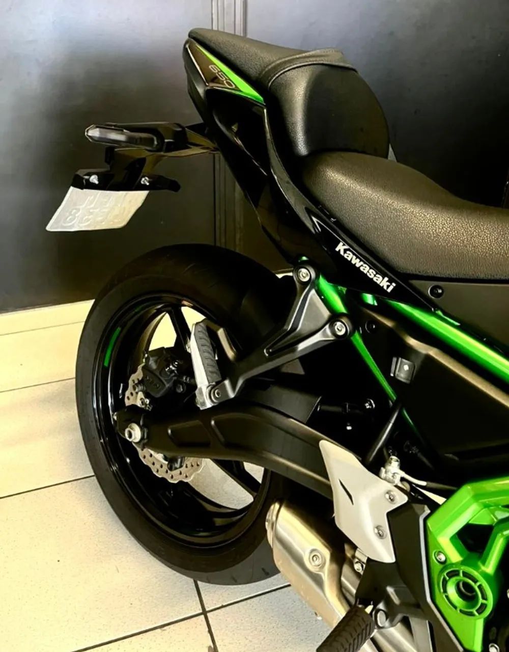 KAWASAKI Z650 2025 - Foto 5