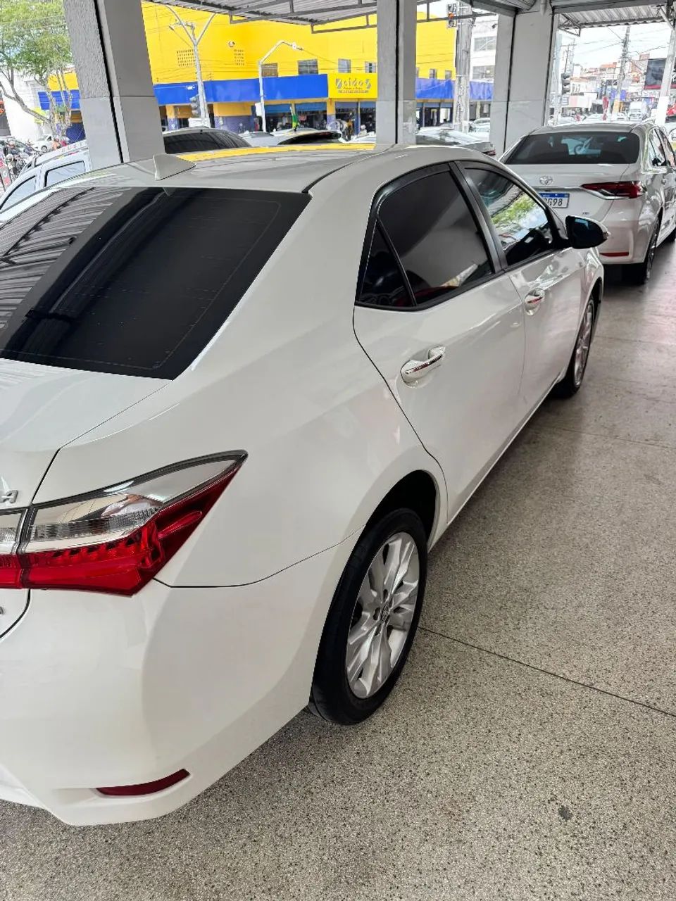 Toyota Corolla XEI 2.0 Flex 16V Aut. 2018 - Foto 2