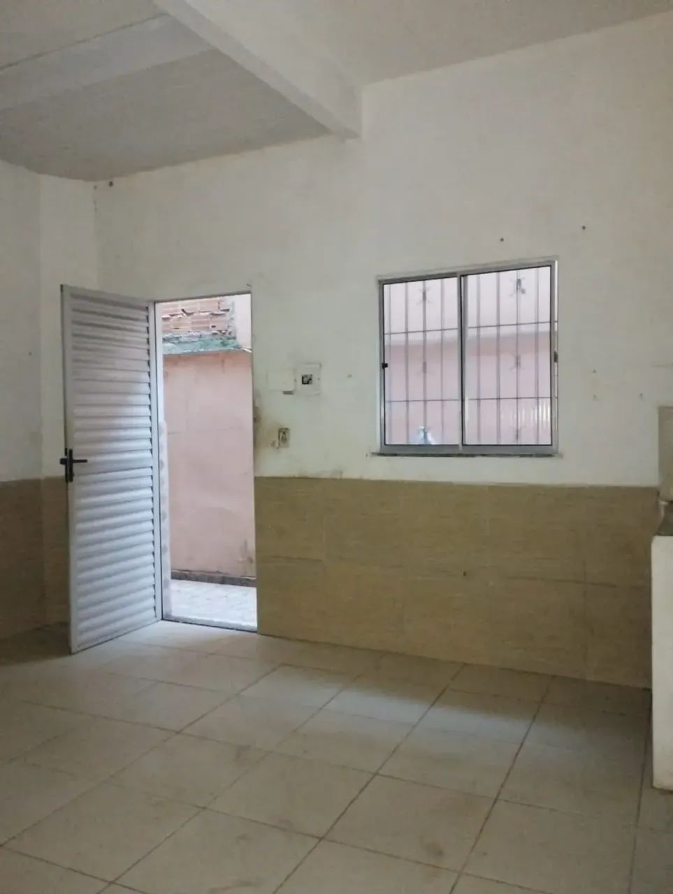 Apto de 1 quarto com garagem para Moto - Foto 2