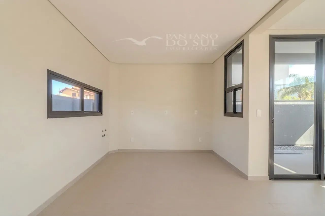 Casa com 03 dormitórios e 01 suíte em Balneário dos Açores - casa 01 - Foto 4