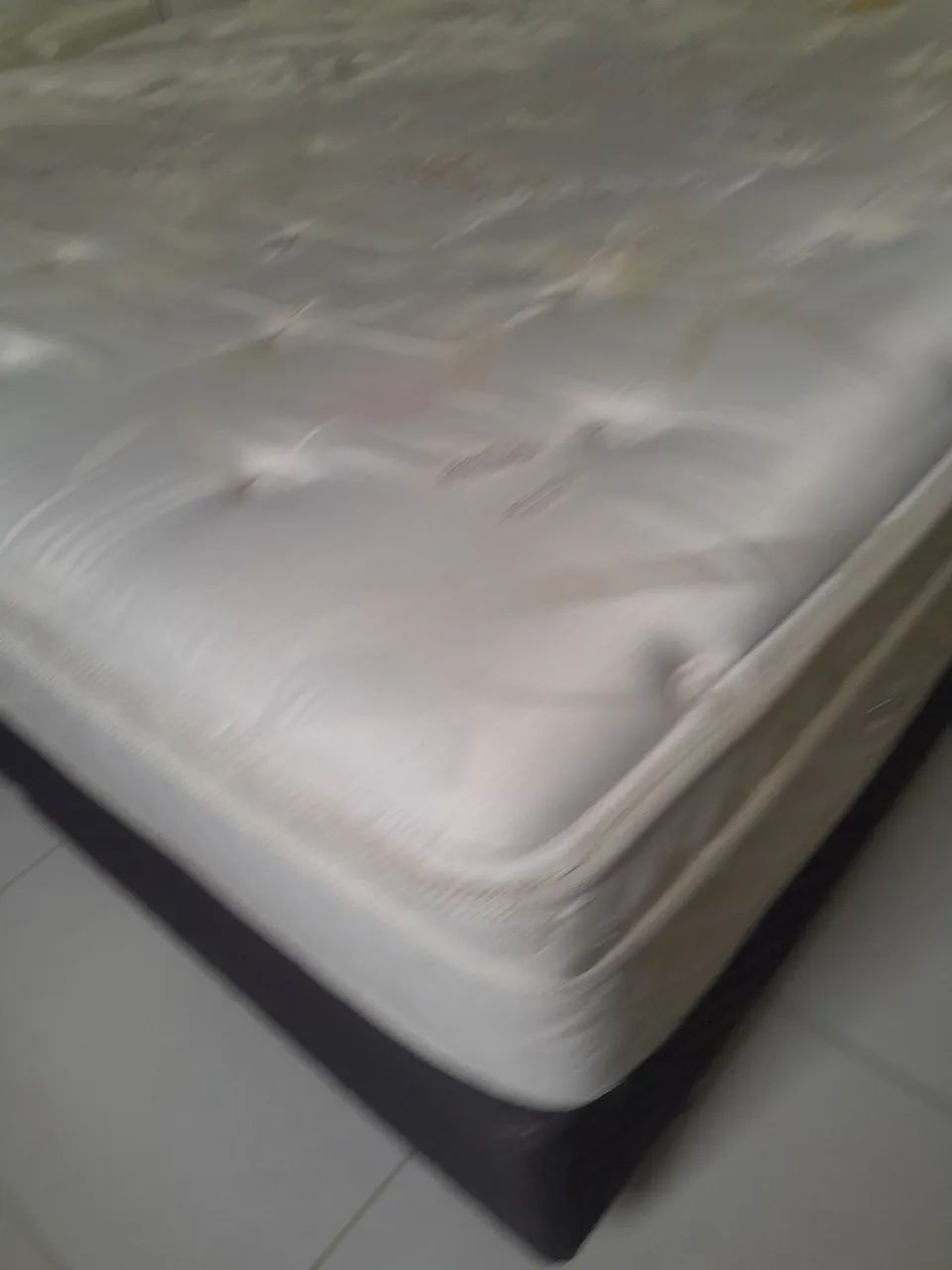 Base para box queem e colchão gratis - Foto 2