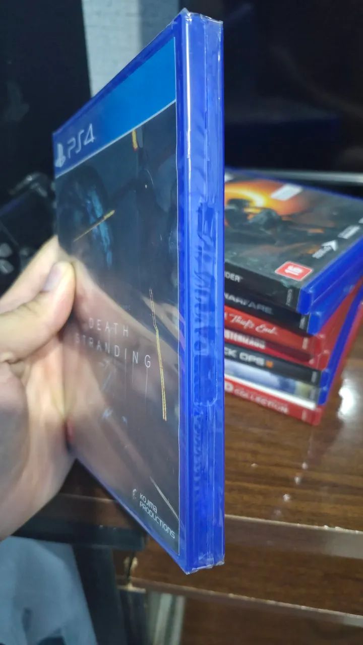 Ps4 Pro 1Tb + 8 jogos - Foto 2