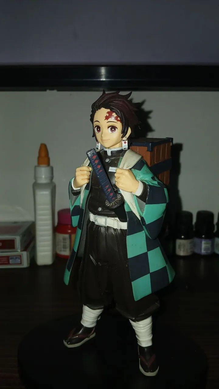 Action figure demon slayer Tanjiro