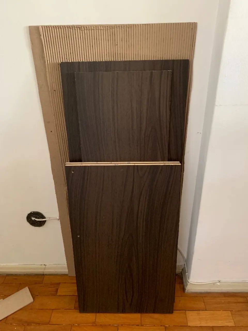Escrivaninha pequena MDF - Ótimo estado - Foto 3