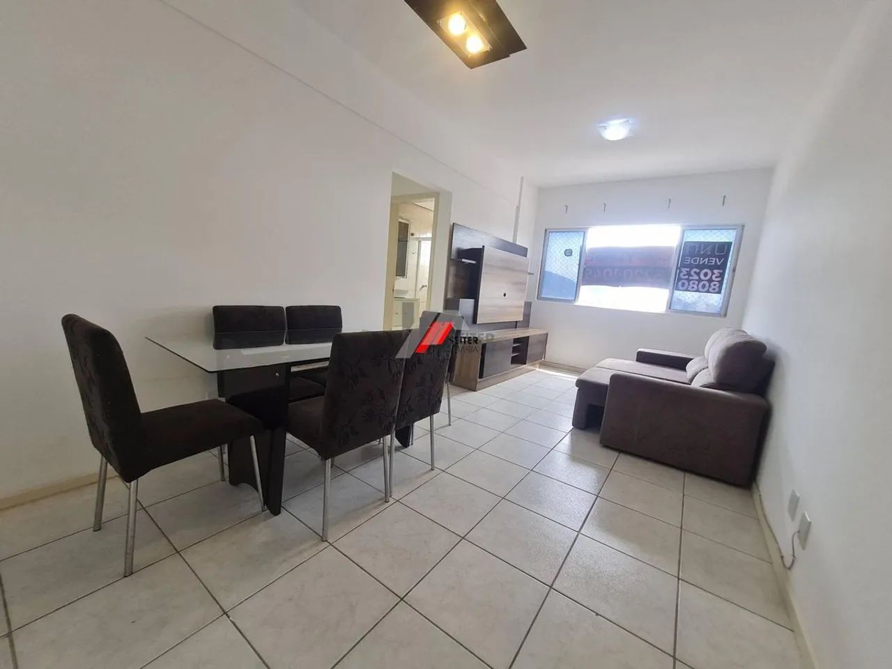 Apartamento 2 Dormitorios Mobiliado para Venda em Florianopolis
