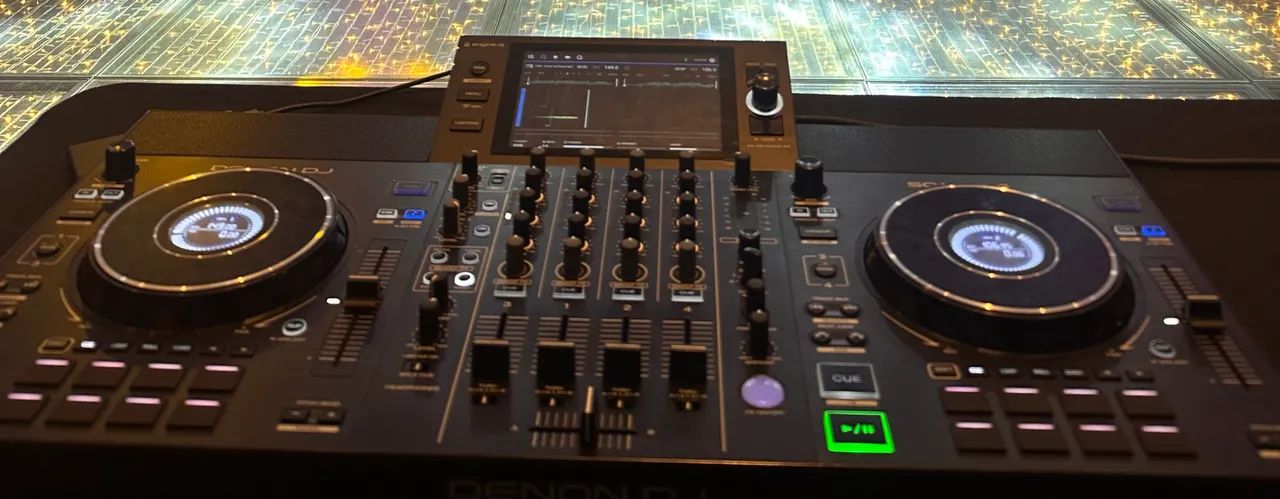 Controladora DJ Denon SC live 4 