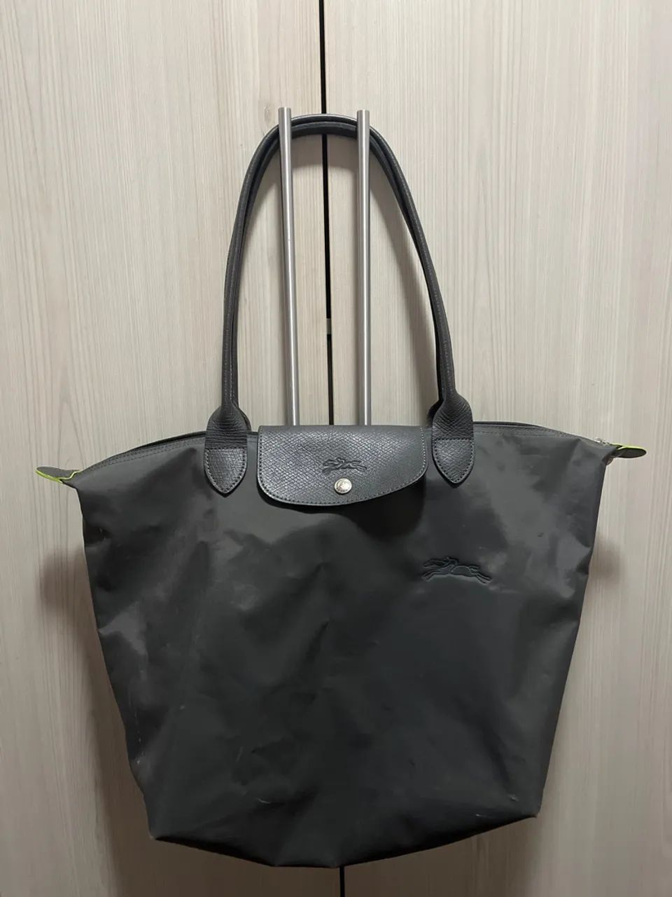 Longchamp original cinza L 