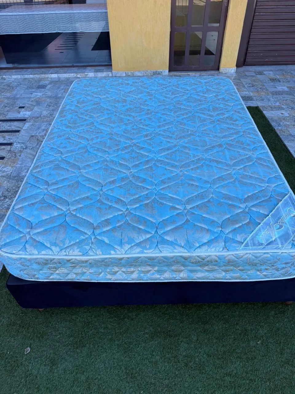 Colchão de Casal MAXFLEX USADO - Entrego!  - Foto 3