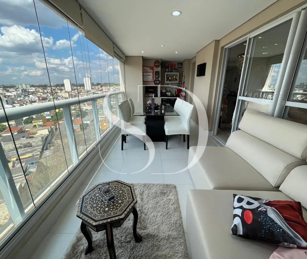 Apartamento a venda com varanda gourmet com churrasqueira