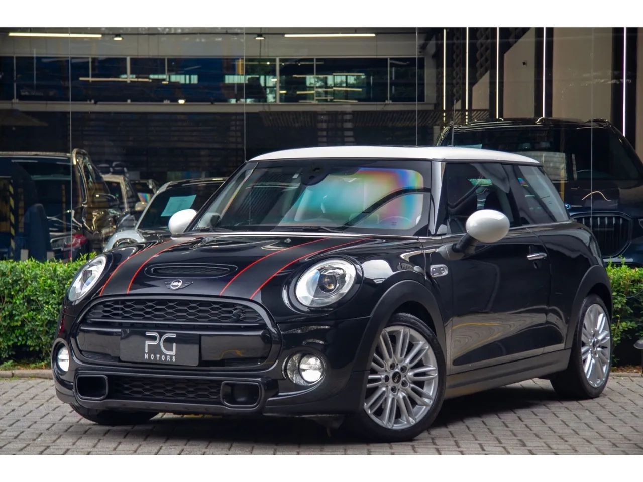Mini Cooper 2.0 16V Twinpower Gasolina S 4P Steptronic 2016