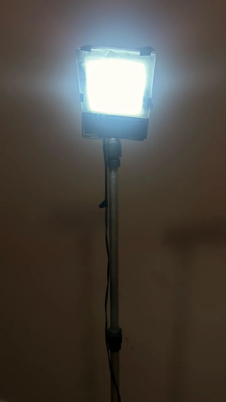 Luz LED 50W (Refletor)