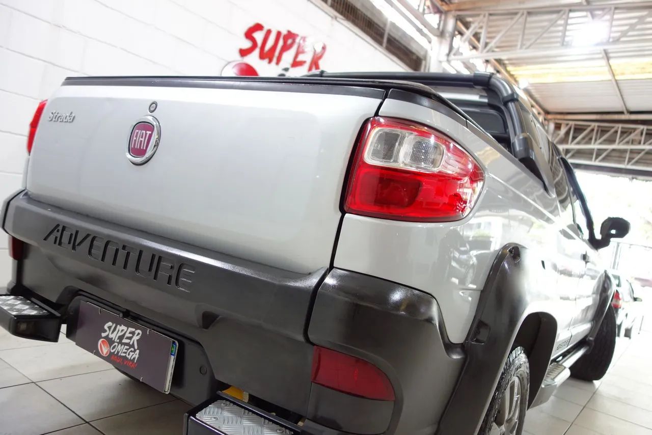 Fiat Strada Adv.ext. 1.8 Locker Dual. Flex CD 2016 - Foto 5