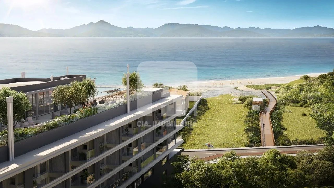 Loft duplex com vaga, à venda em Ponta das Canas