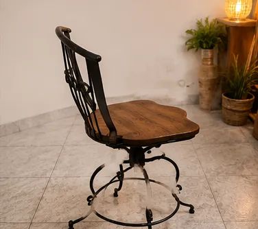 Kit com 2 Cadeiras Rústicas de Ferro e Madeira Maciça - Foto 2
