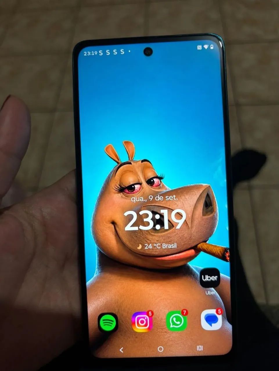 Celular Moto g75