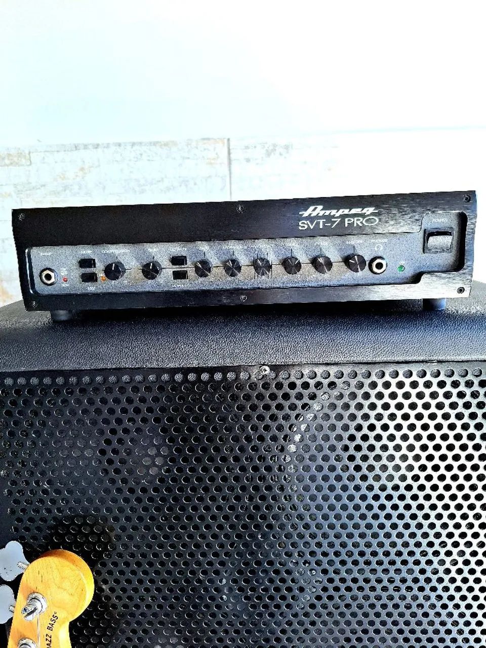 Amplificador AMPEG SVT7 PRO + Caixas+contra baixo + pedaleira BOSS - Foto 2