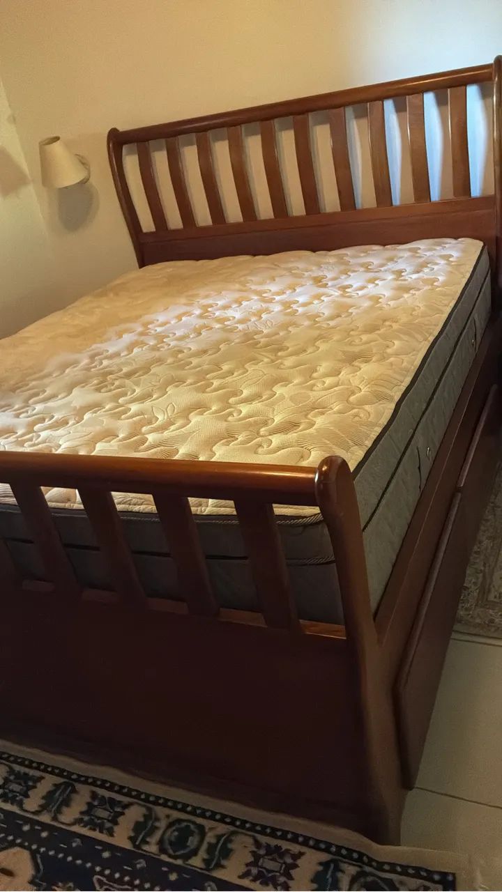 Cama estilo francesa de madeira maciça  - Foto 2