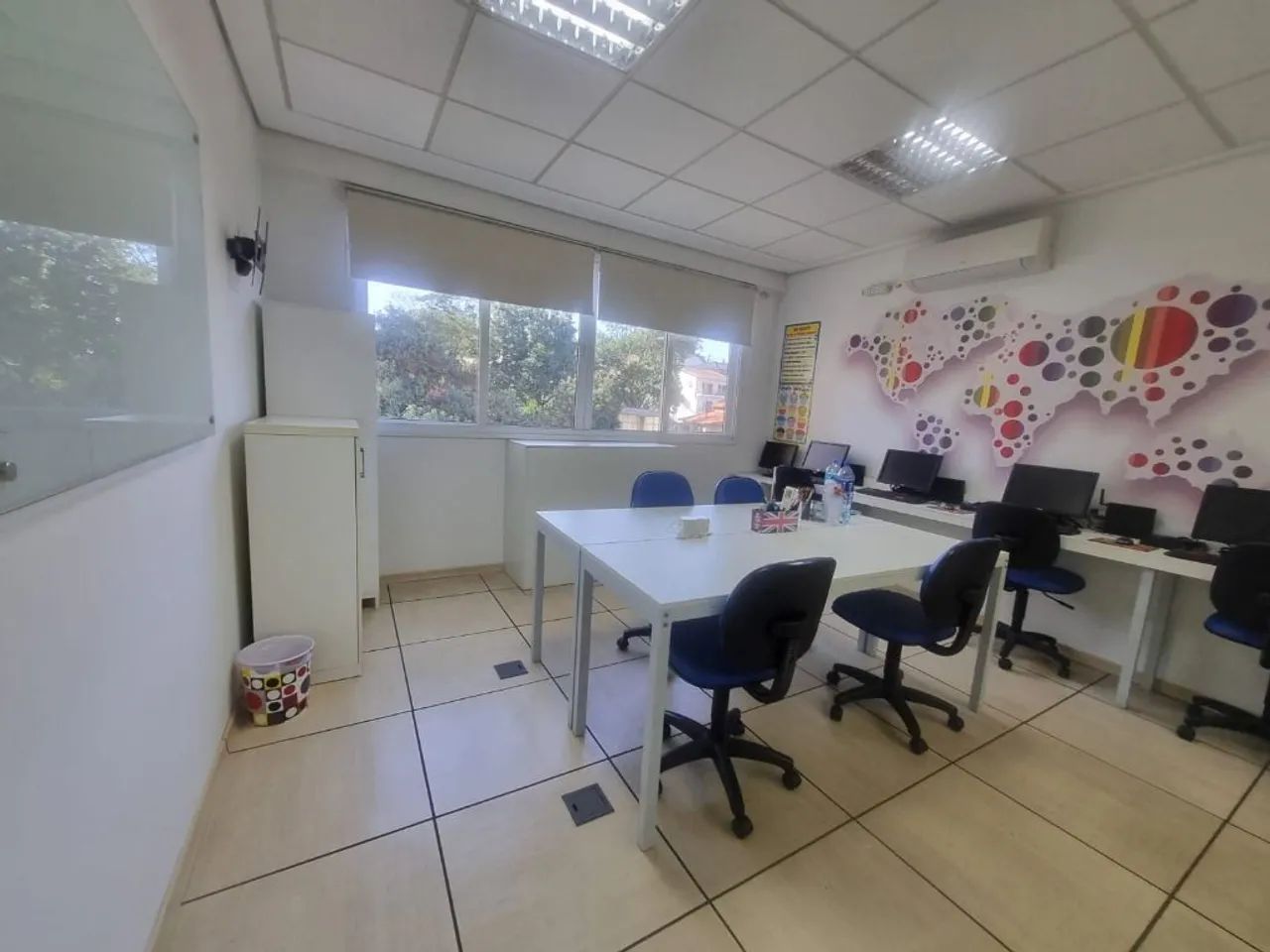 Sala comercial empresarial The Square