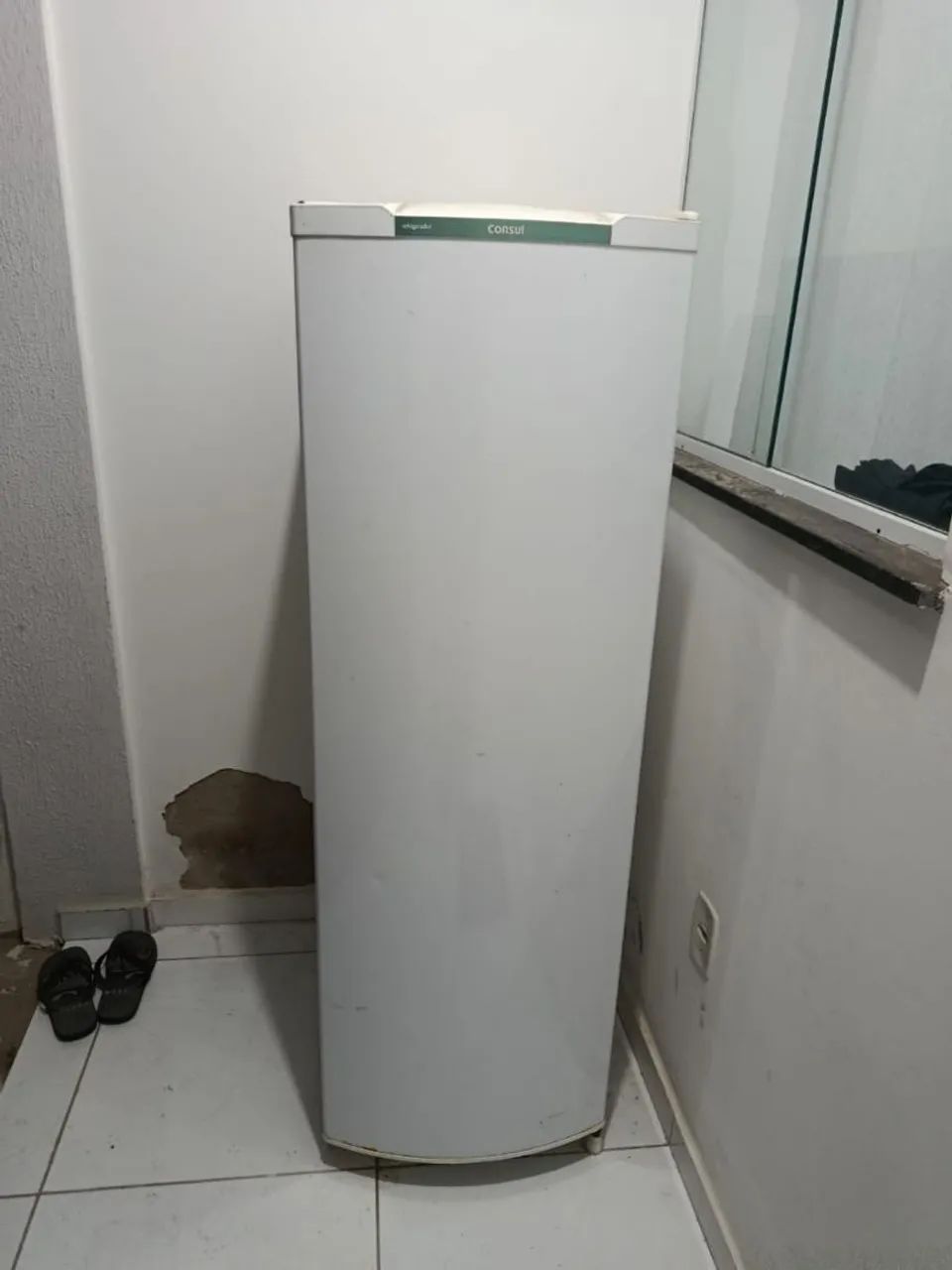 Vendo geladeira usada, em perfeito estado. 