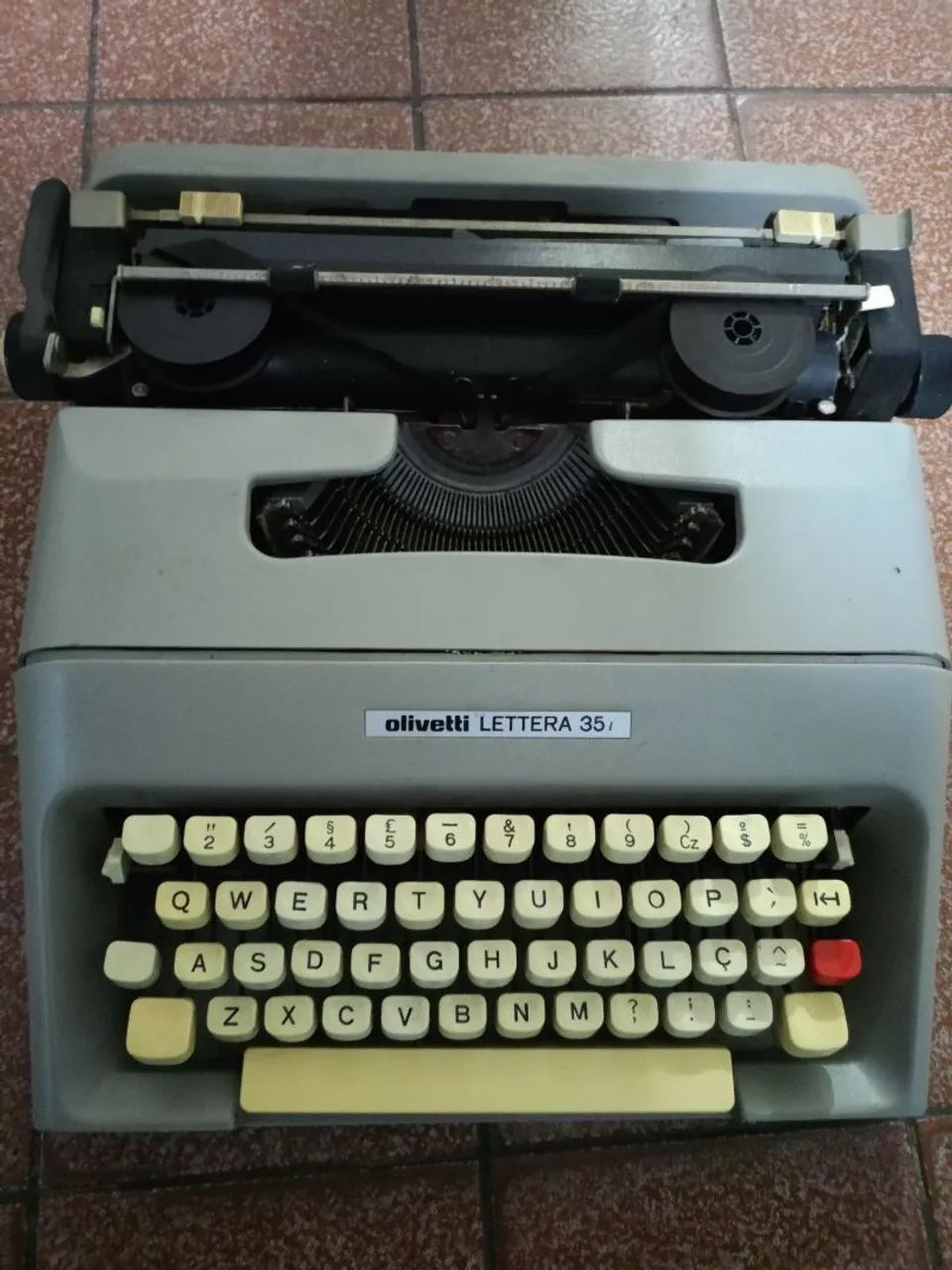Máquina escrever antiga  - Foto 4