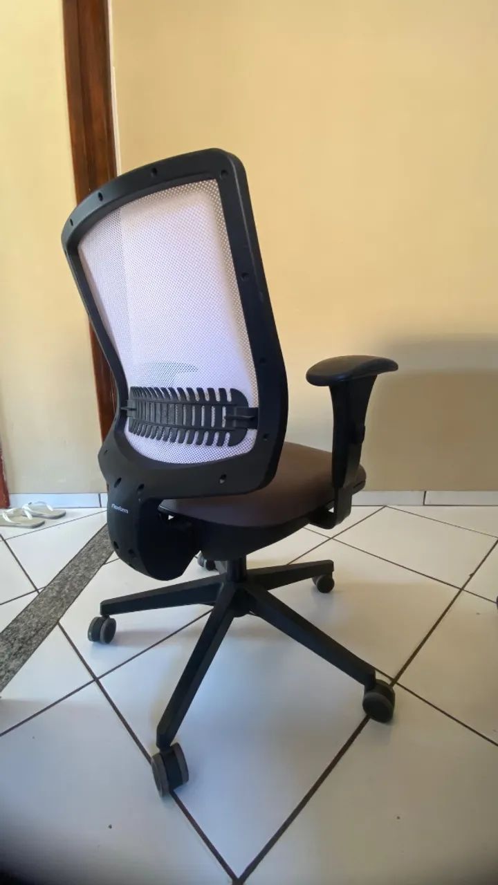 Cadeira Ergonômica Flexform Uni  - Foto 3