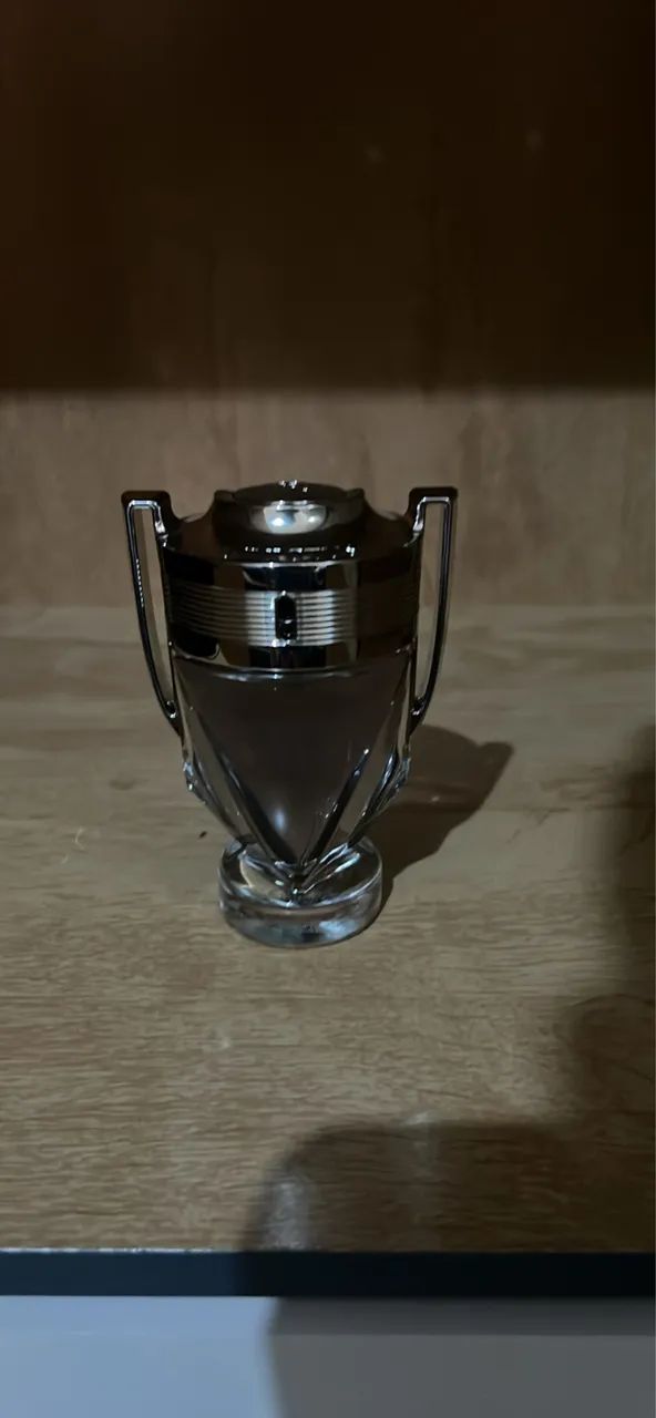 Invictus edt 100ml  - Foto 2