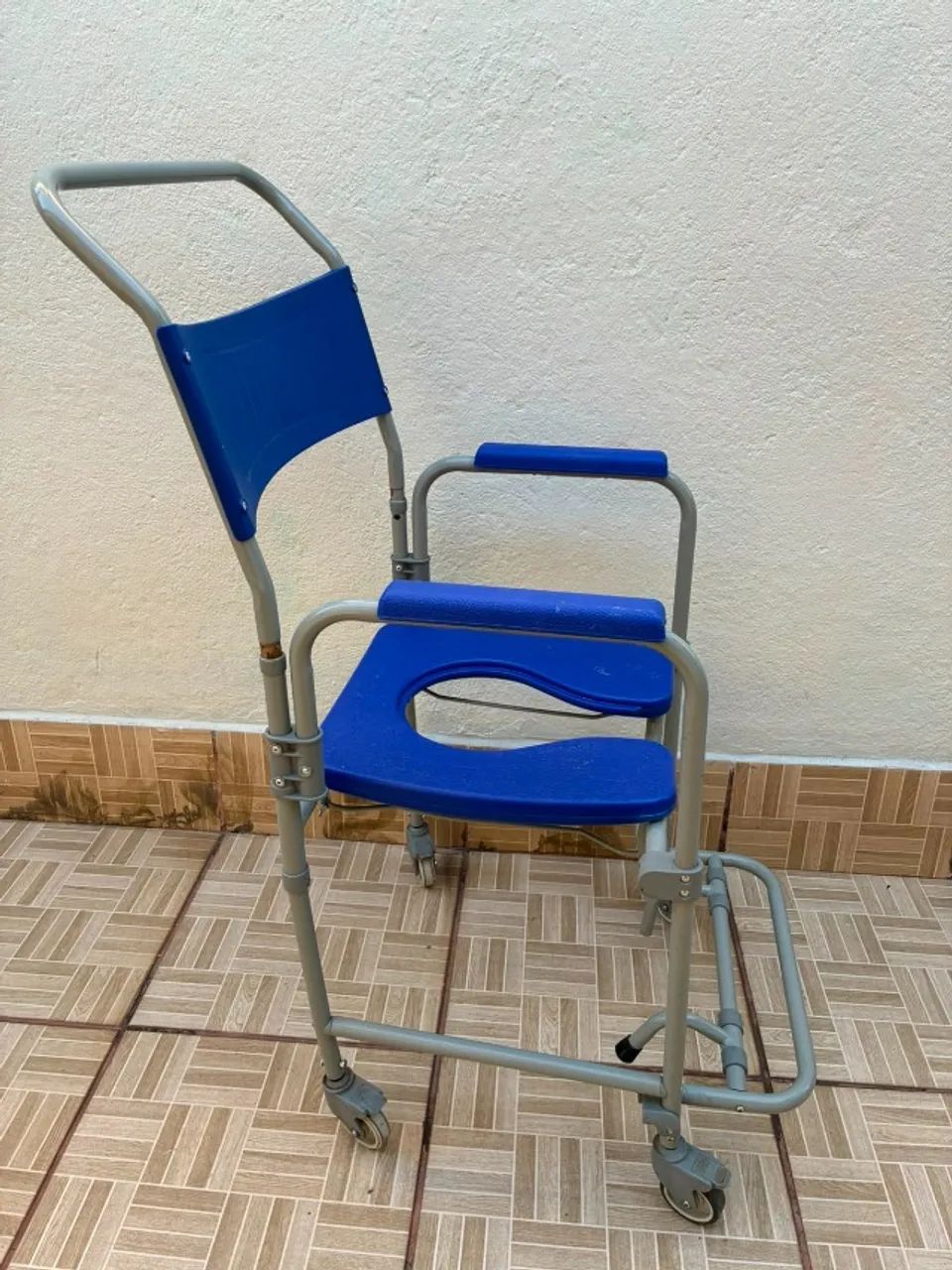 Cadeira de banho  - Foto 2