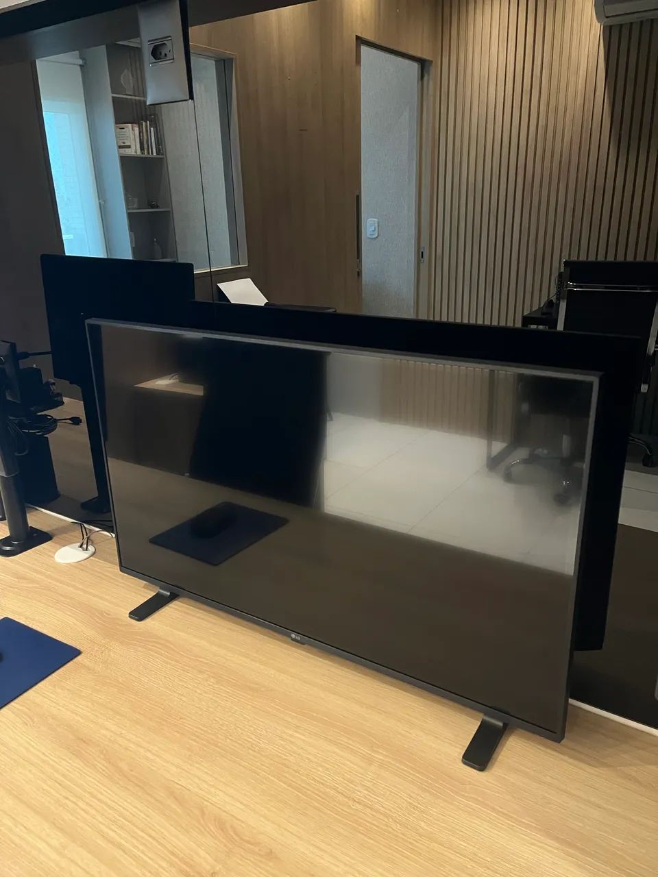 Smart TV Profissional LG 32" HD LED