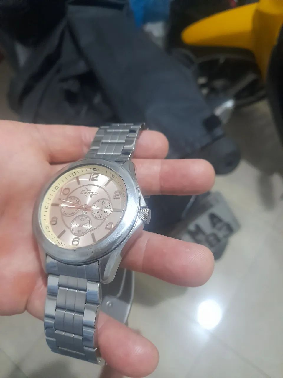 Vendo um relógio condor 3 bolas  funcionando perfeitamente  - Foto 3