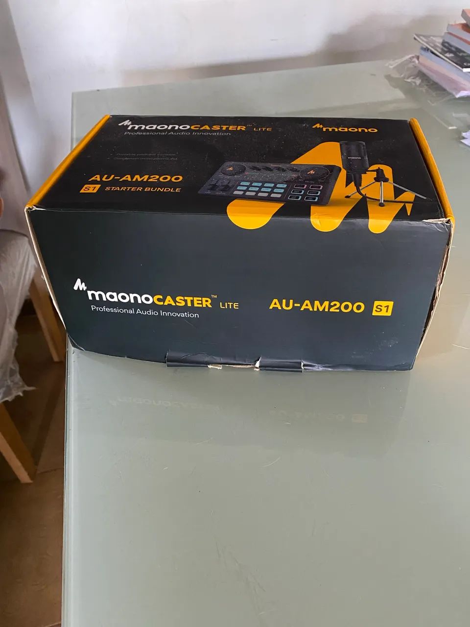 Mesa de podcast - Foto 4