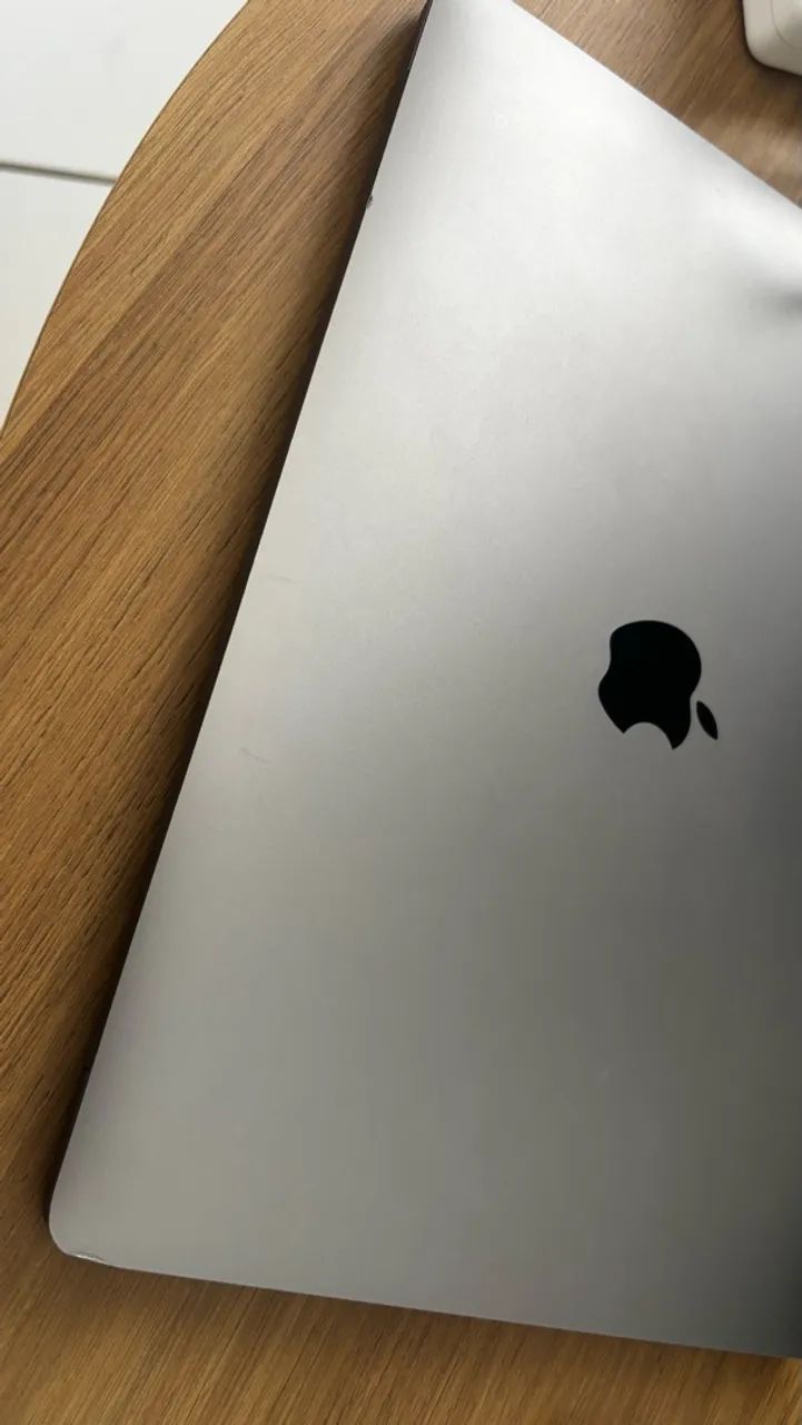 MacBook Pro i7 16ram 256gb - Foto 4