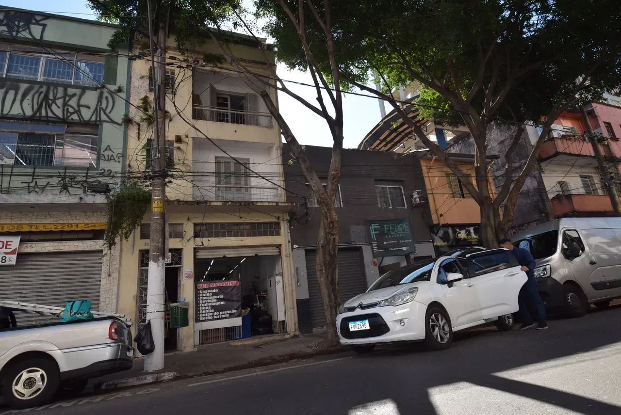 Prédio com apartamentos e loja a Venda - Brás - São Paulo - SP - Foto 2