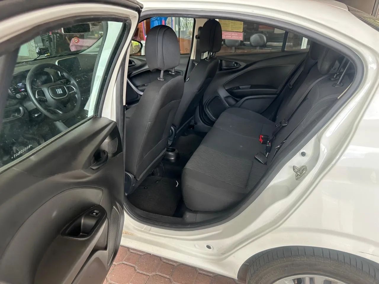 Fiat Cronos Drive 1.3 8V Flex 2024 - Foto 4