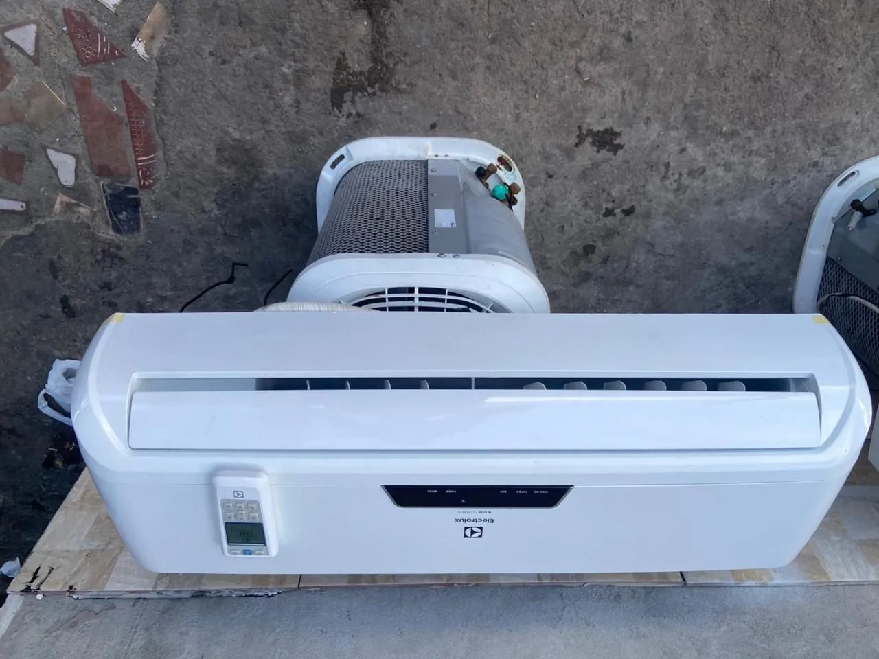 Split Electrolux techno inverter 9.000