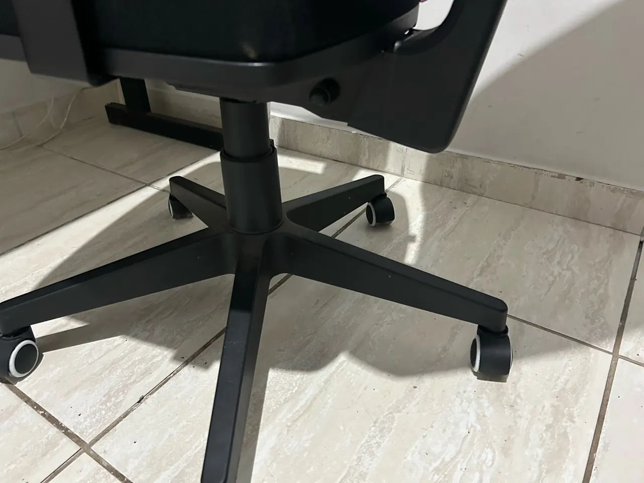 Cadeira de escritório  - Foto 2