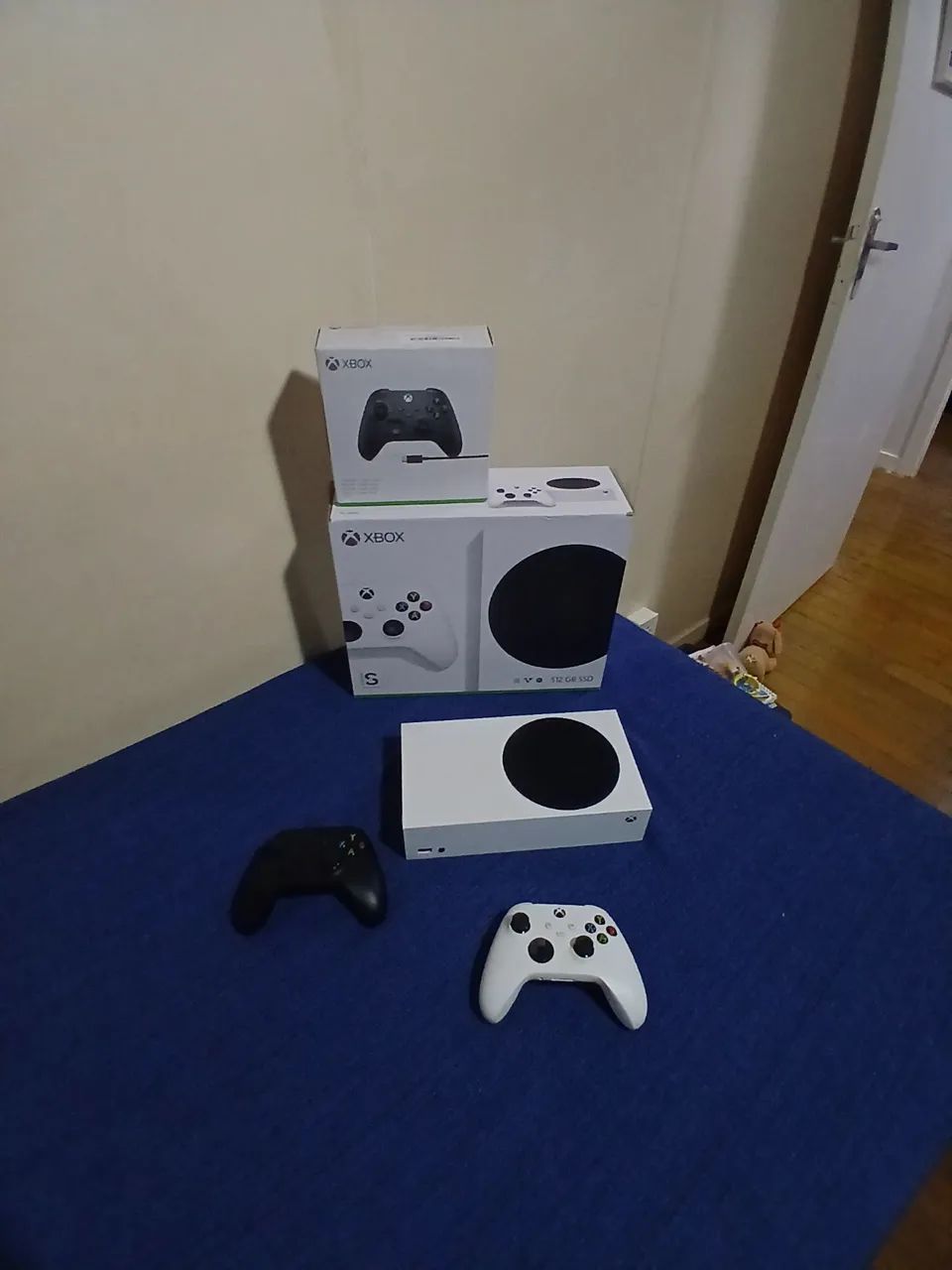 Xbox series S 512GB SSD 2 controles - Foto 5