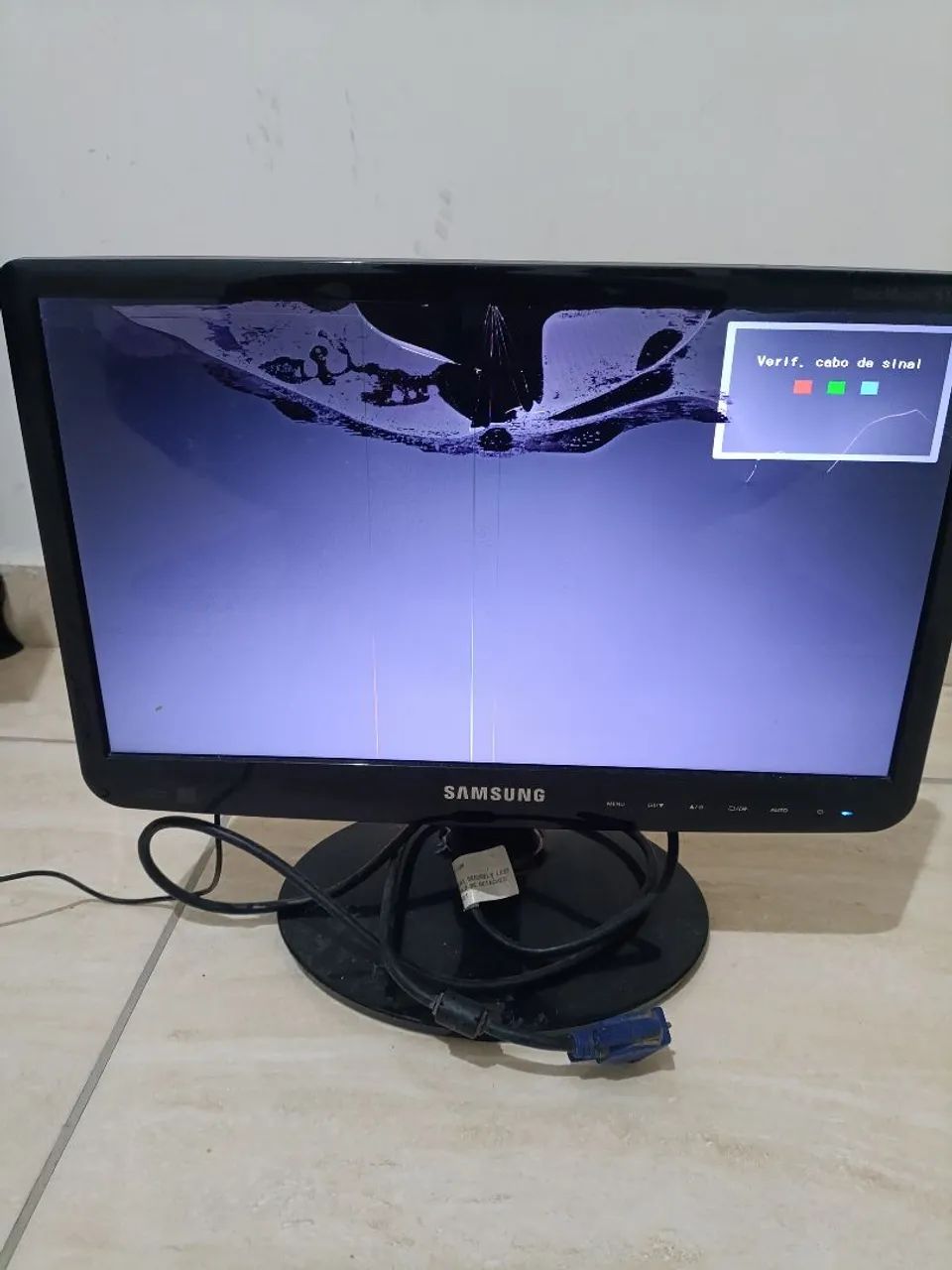Monitor de ? 14 polegadas com tela com essa falha 
