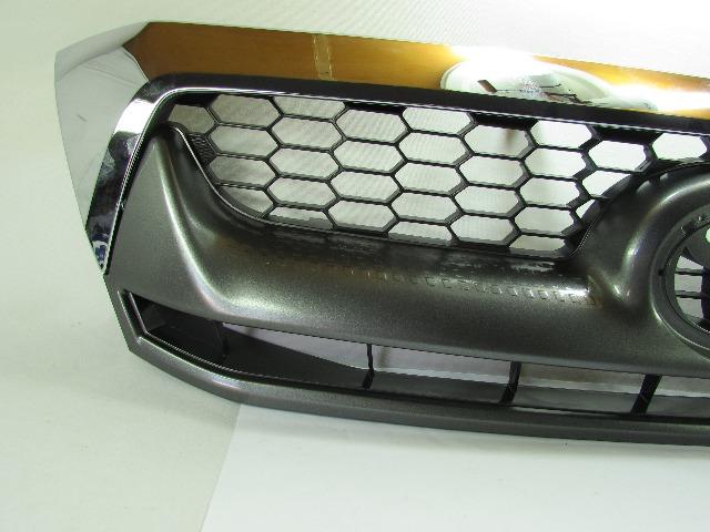 Grade Radiador Cinza Com Friso Cromado Hilux 2009 2010 2011 - Foto 5