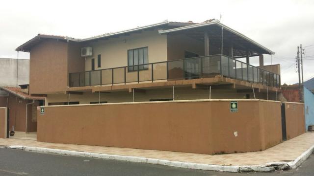 Casa de 02 Pisos no Bairro Cidade Nova/São Vicente *