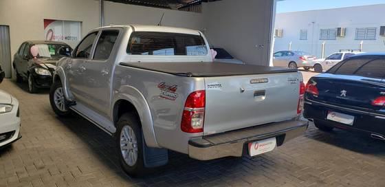 TOYOTA HILUX 2012/2013 3.0 SRV TOP 4X4 CD 16V TURBO INTERCOOLER DIESEL 4P AUTOMÁTICO - Foto 5