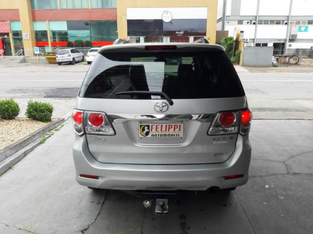 Toyota Hilux SW4 SW4 3.0 SRV 7 LUGARES - Foto 5